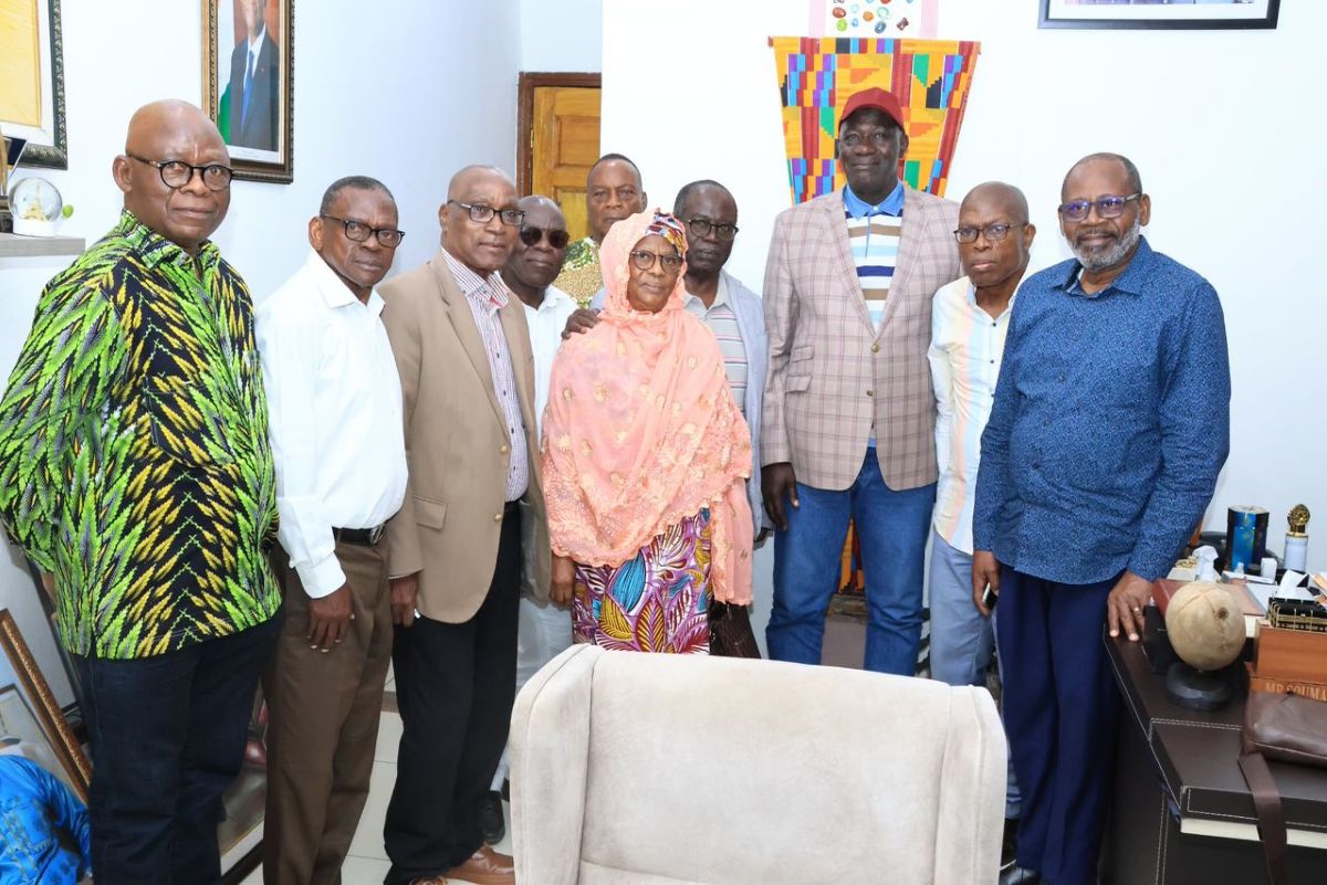 [Adjamé] Farikou Soumahoro reçoit la 2ARTI en visite de courtoisie