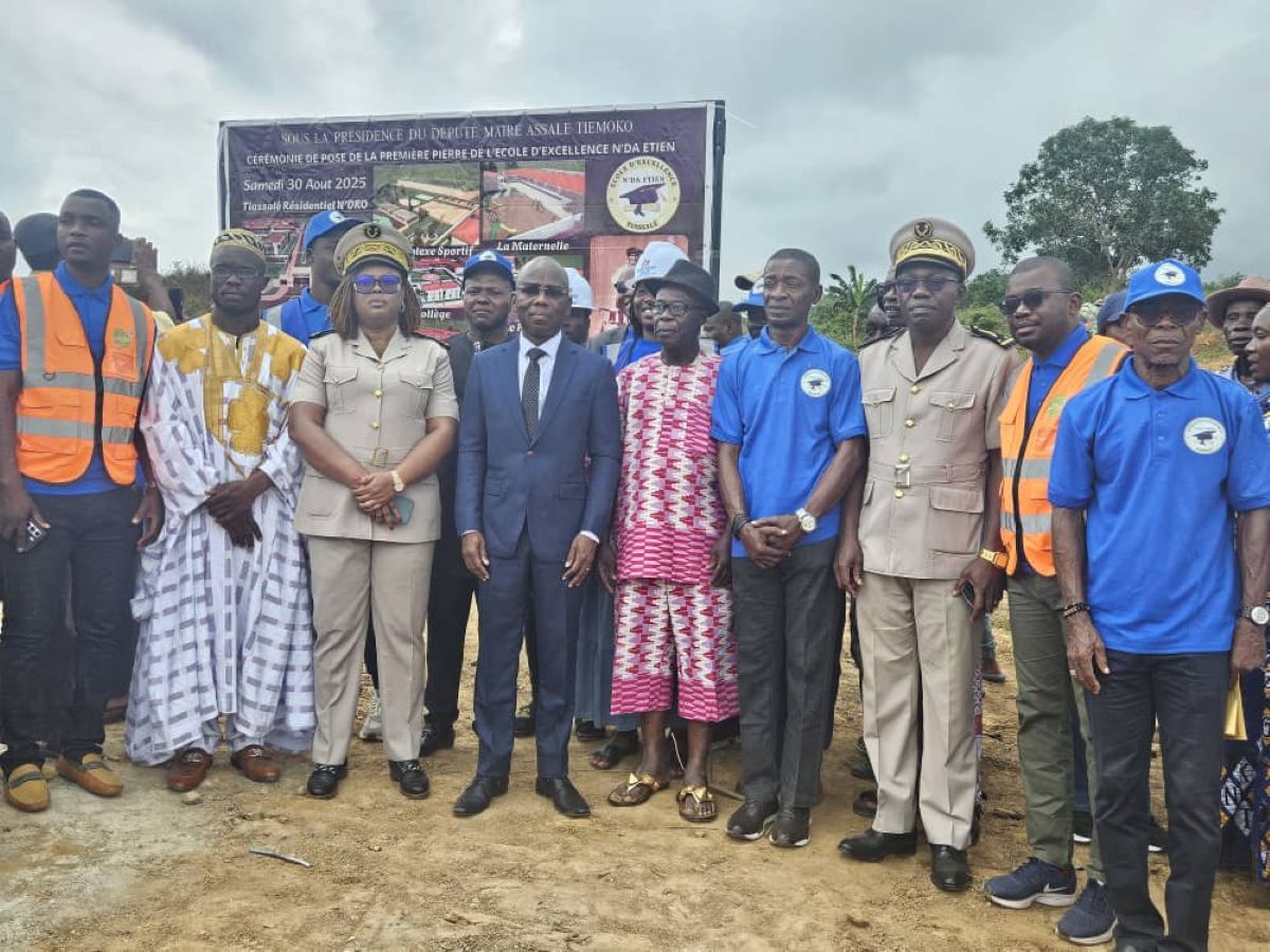 [Tiassalé] Antoine Assalé lance les Journées culturelles et pose la première pierre de l’école N’Da Etien