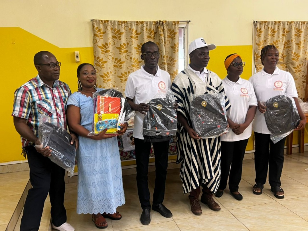 [Rentrée scolaire 2025] Le Village SOS d'Abobo reçoit des kits scolaires de la Fondation Nogbou Dorette