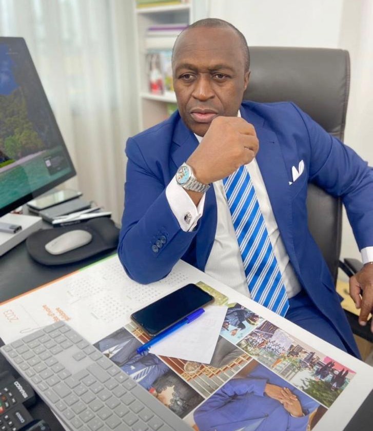 [Page noire] Paix à l'âme de Consty Eka, un talent radiophonique inoubliable (hommage)