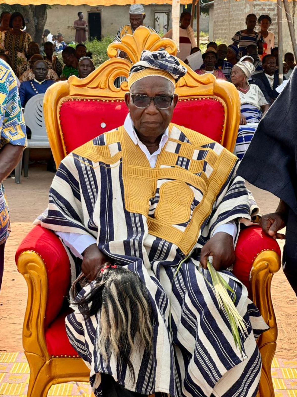 [Man] Gouligo Lohi Ambroise intronisé chef de Petit Gbêpleu