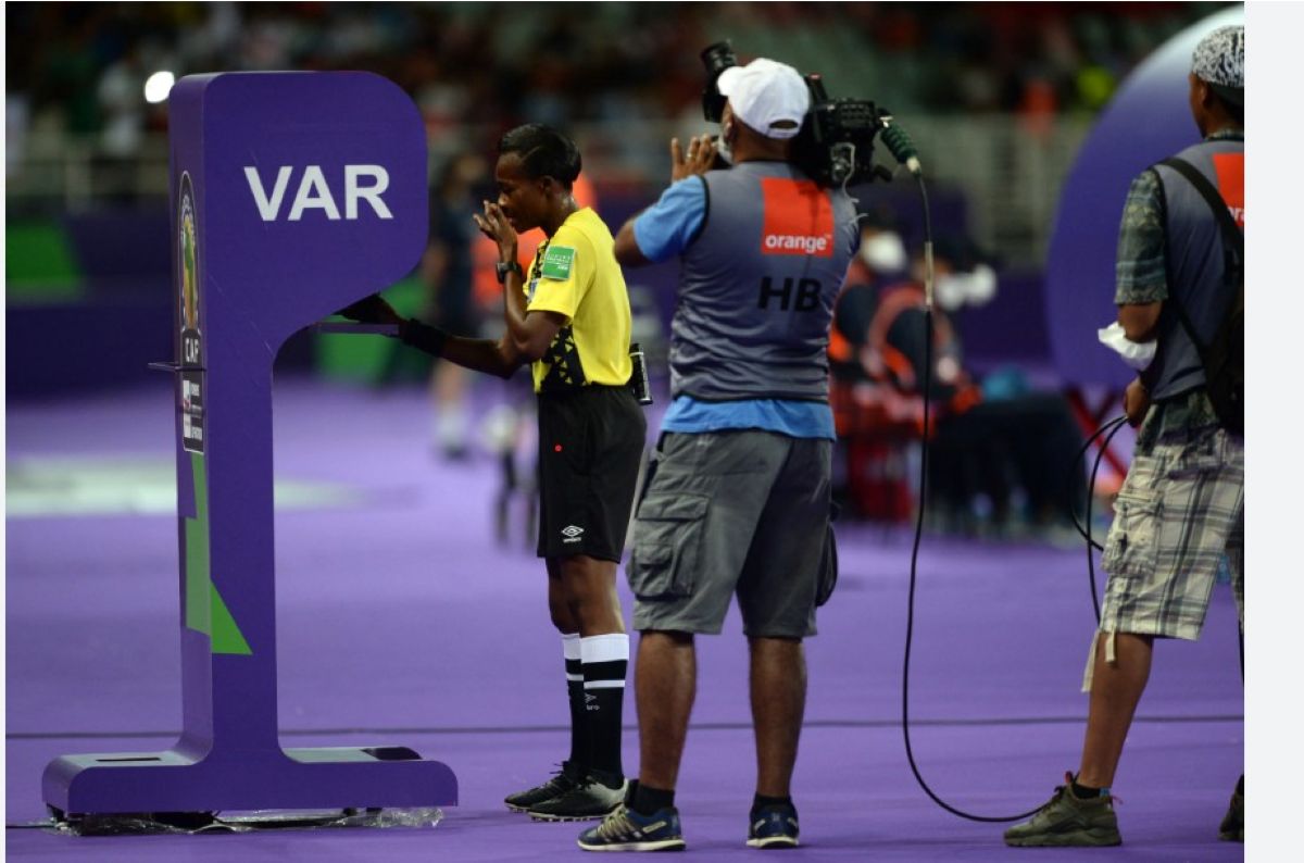 [Propos d'observateur] La Var et le conditionnement de l'arbitre (contribution)