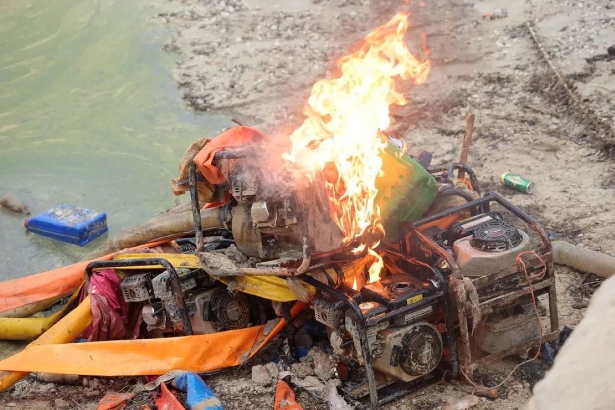 [Zaranou / Opération "WAVIE"] La BSSI démantèle un vaste site d'orpaillage illégal